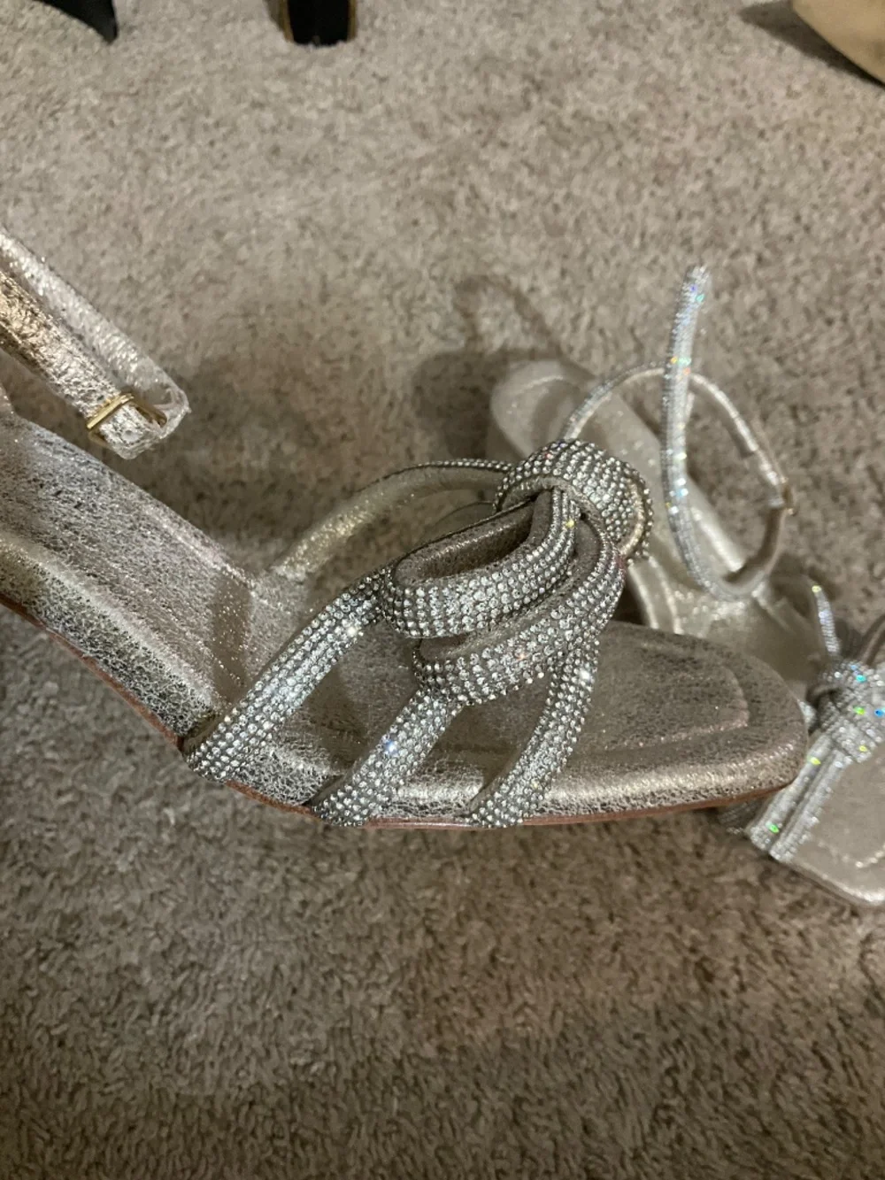 Loeffler Randall Mikel Cappuccino Bow Mid−Heel Sandal
